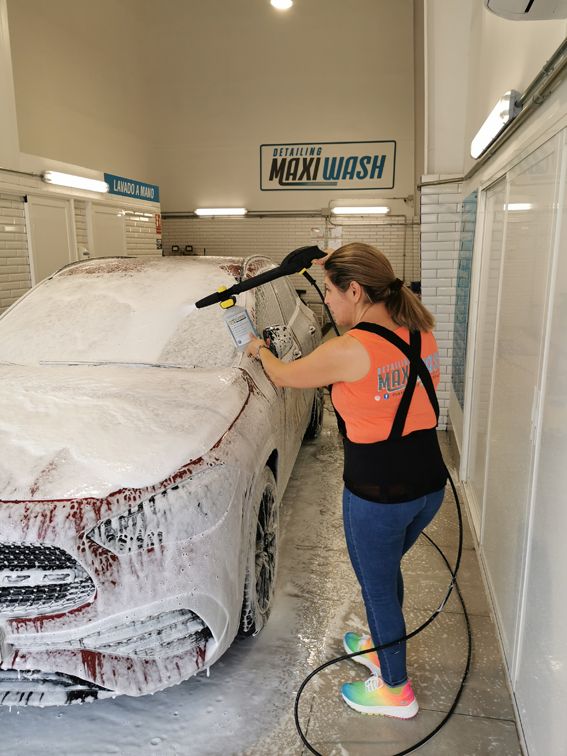 Maxi Wash Detailing Center lavado de auto